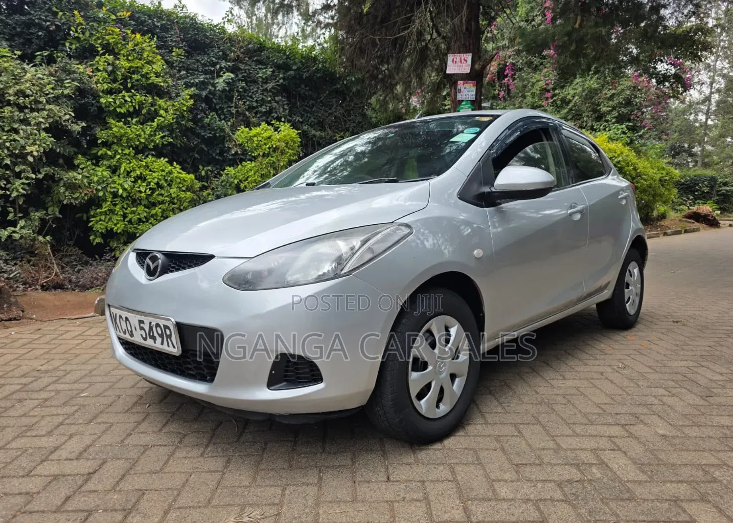 Mazda Demio 2012 Silver