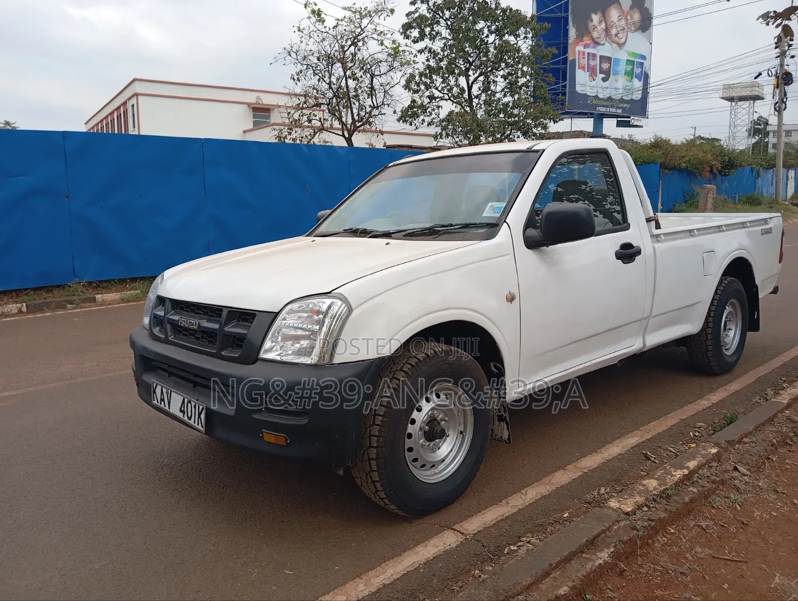 Isuzu D-MAX 2006 White
