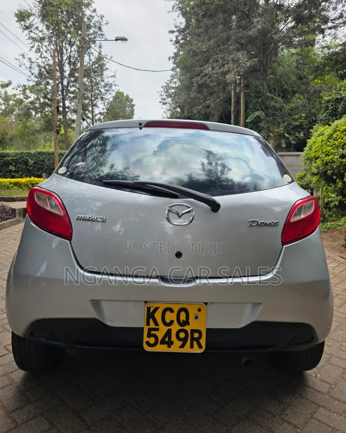 Mazda Demio 2012 Silver