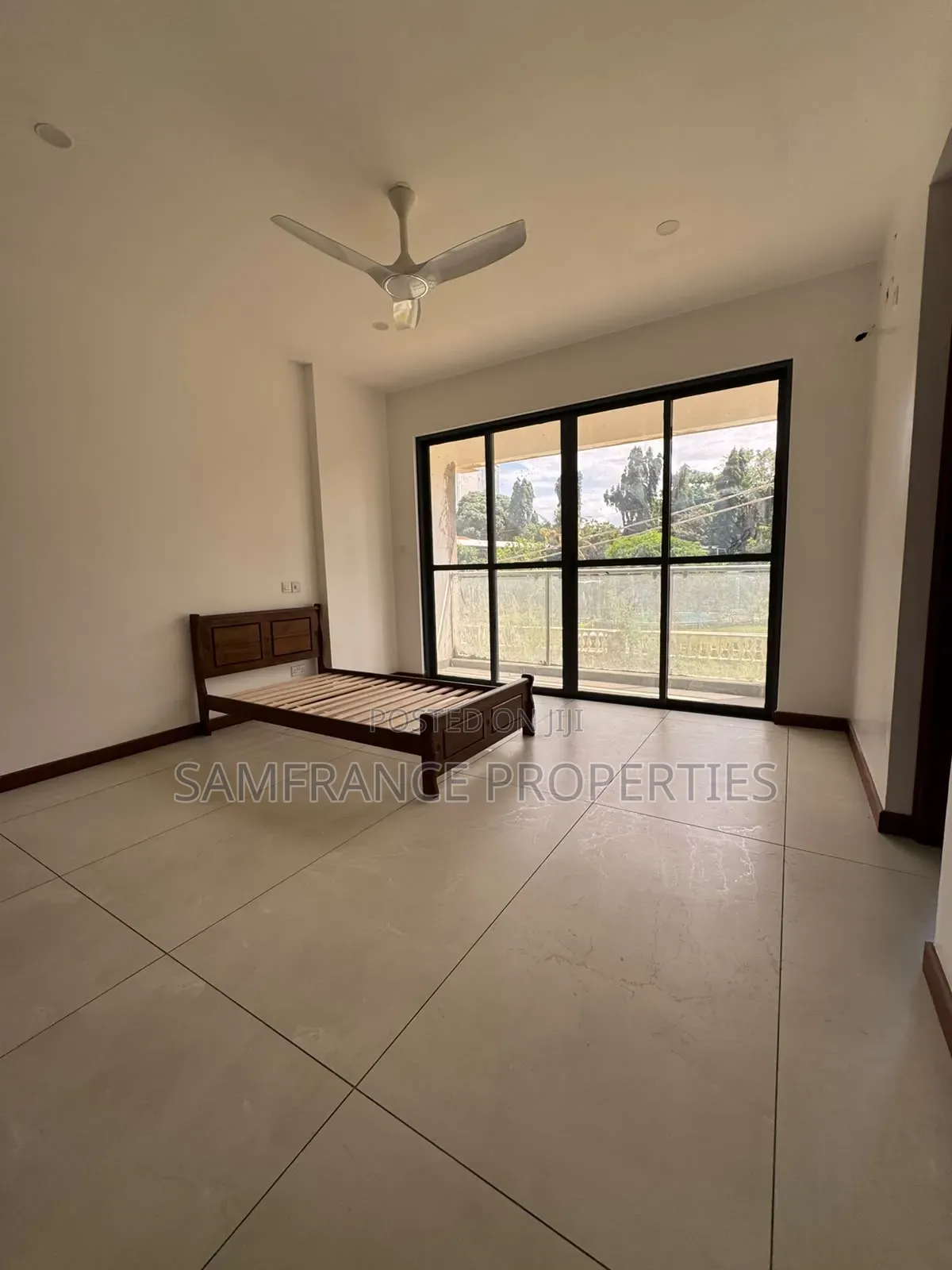 3bdrm Apartment in Mkomani for rent