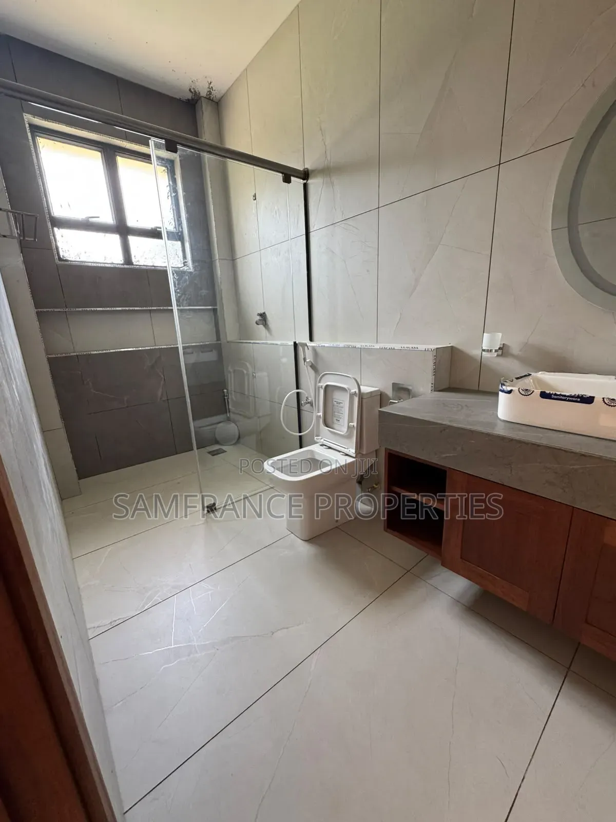 3bdrm Apartment in Mkomani for rent