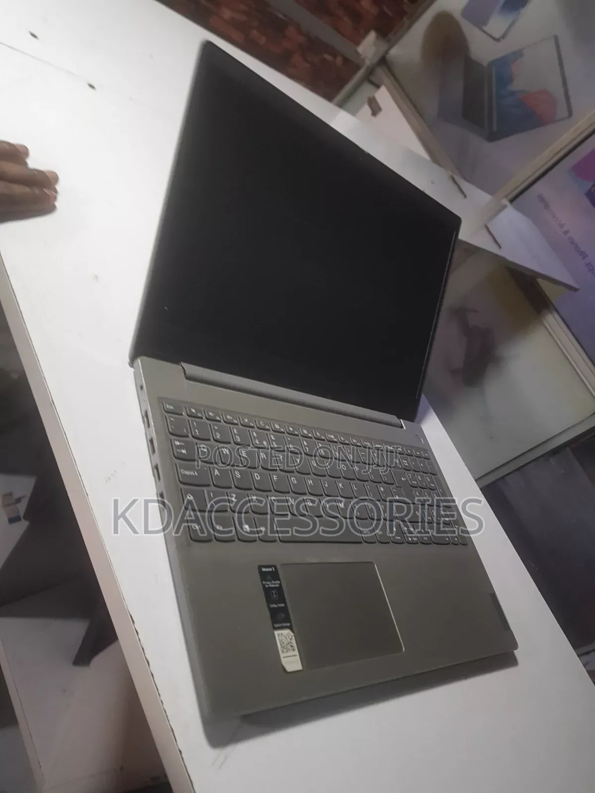 Laptop Lenovo Ideapad 3 4GB Intel Core i7 SSD 256GB