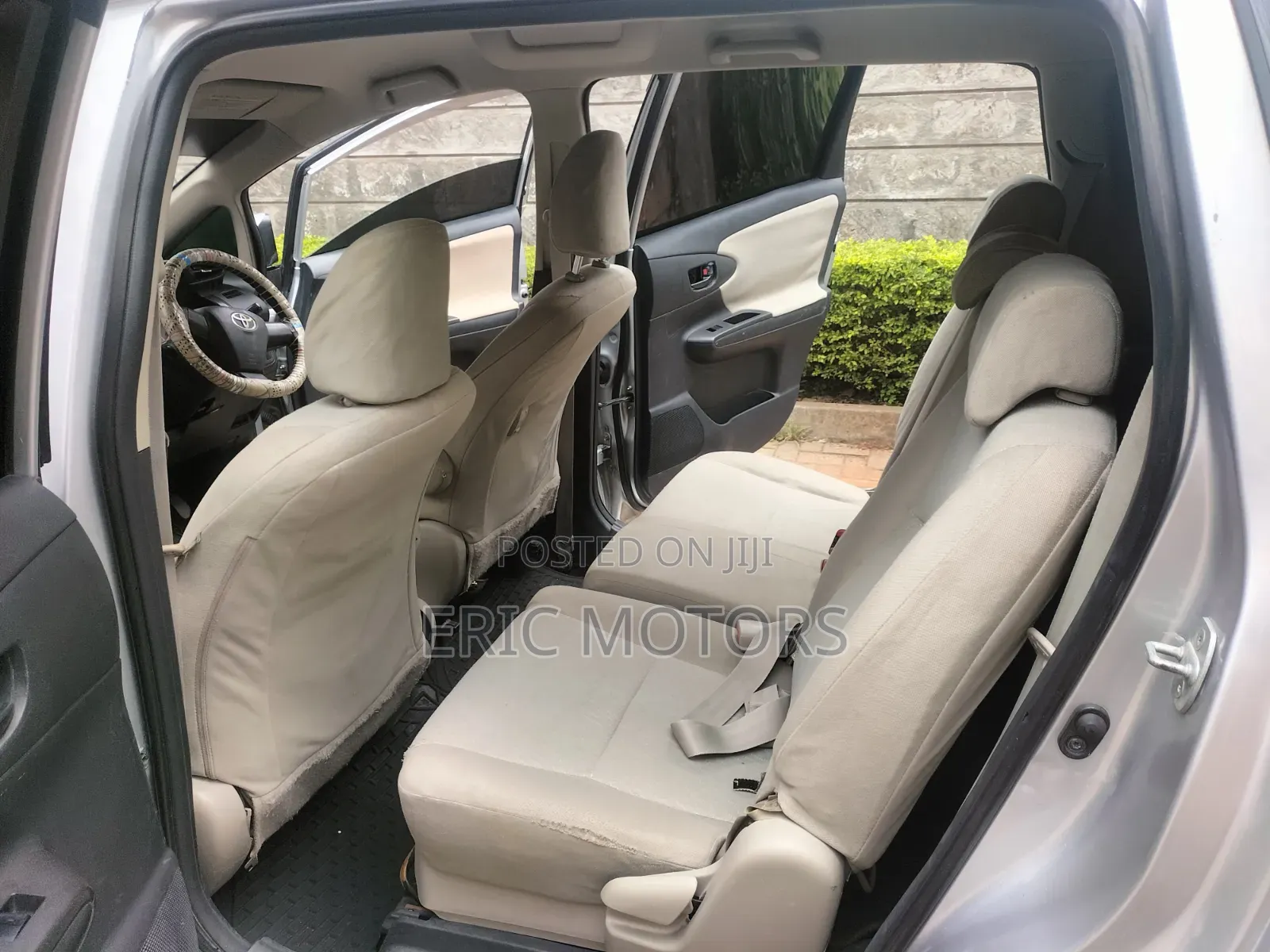 Toyota Wish 2013 Silver