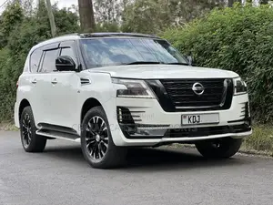 Nissan Patrol 2015 White