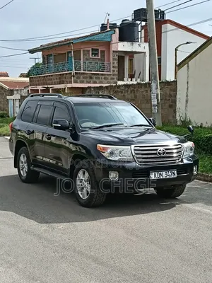 Toyota Land Cruiser 2015 Black