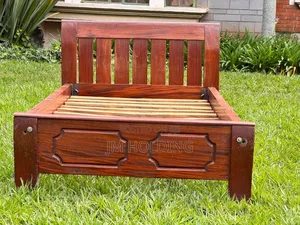 Classic Mahogany Bed