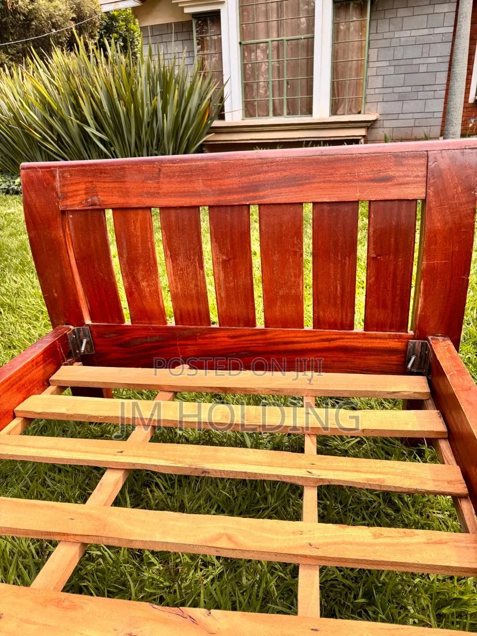 Classic Mahogany Bed