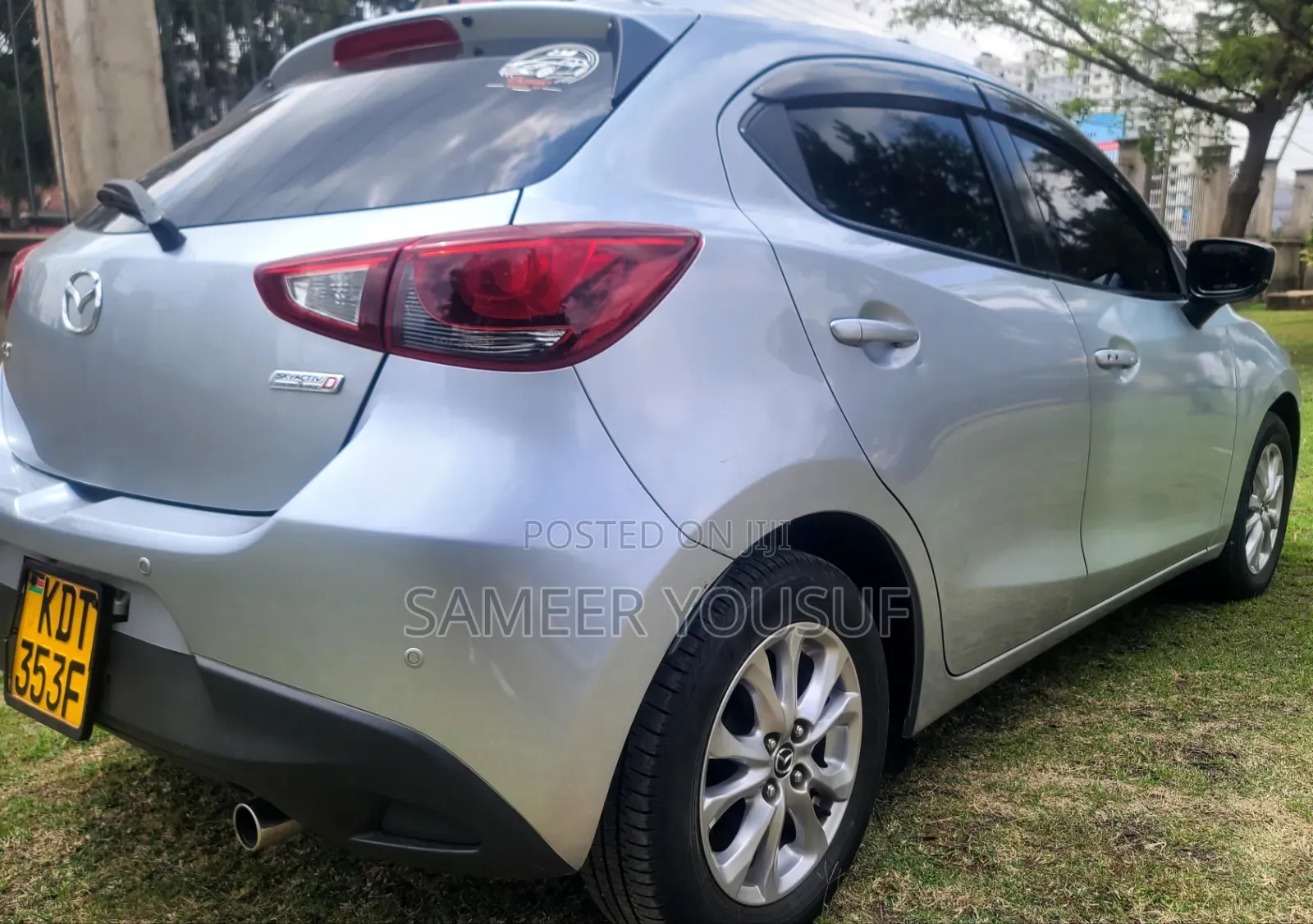 Mazda Demio 2018 Silver