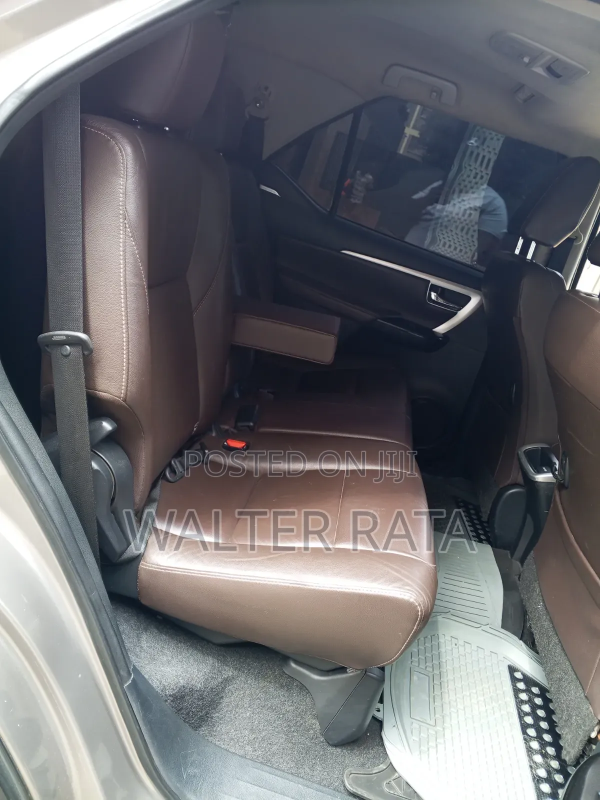 Toyota Fortuner 2017 Brown