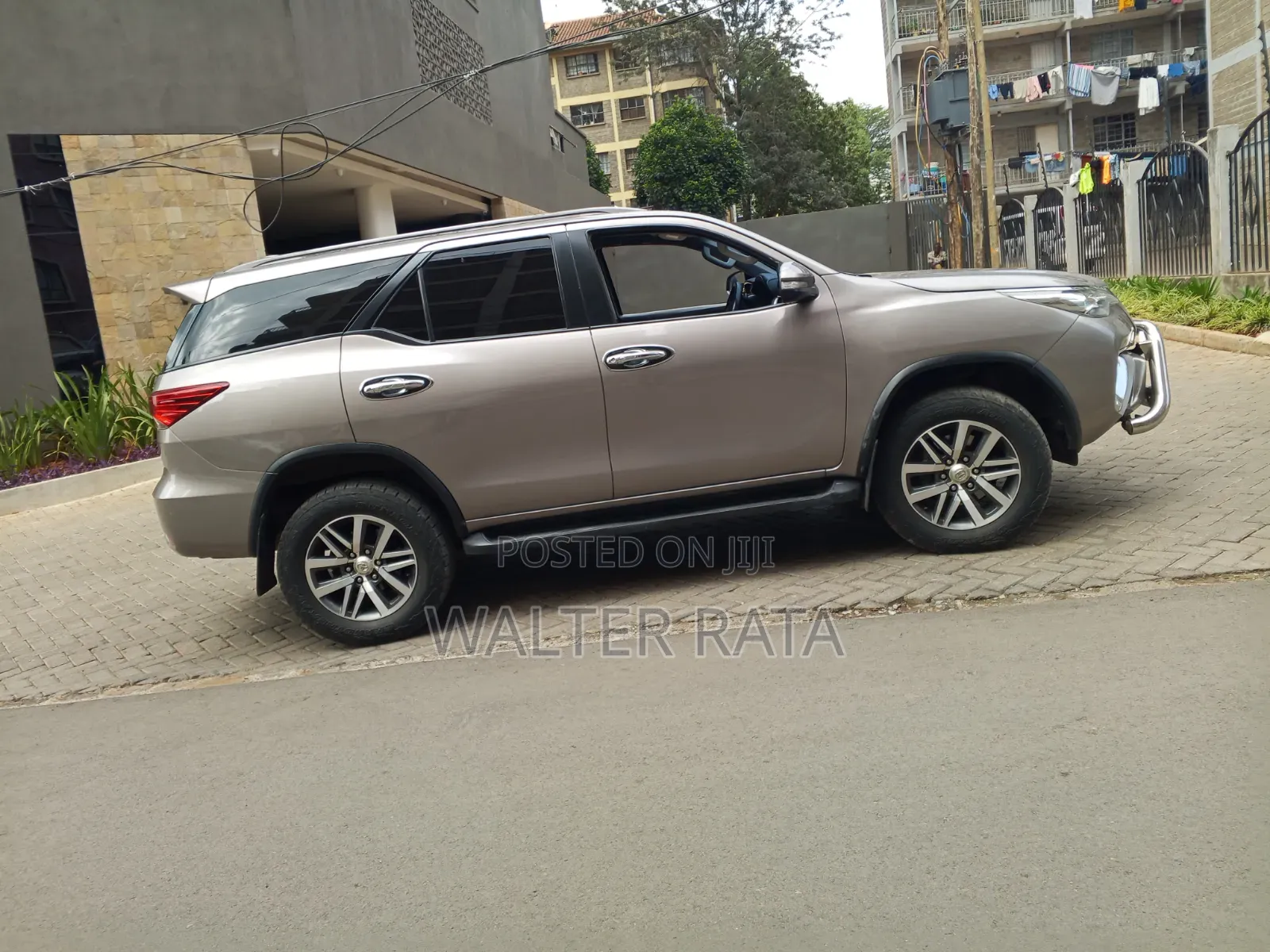 Toyota Fortuner 2017 Brown