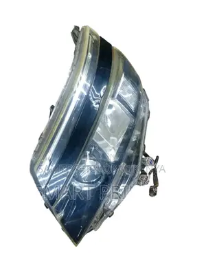 Taillight Toyota Voxy 2014-2016