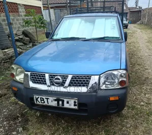 Nissan Hardbody 2011 Blue