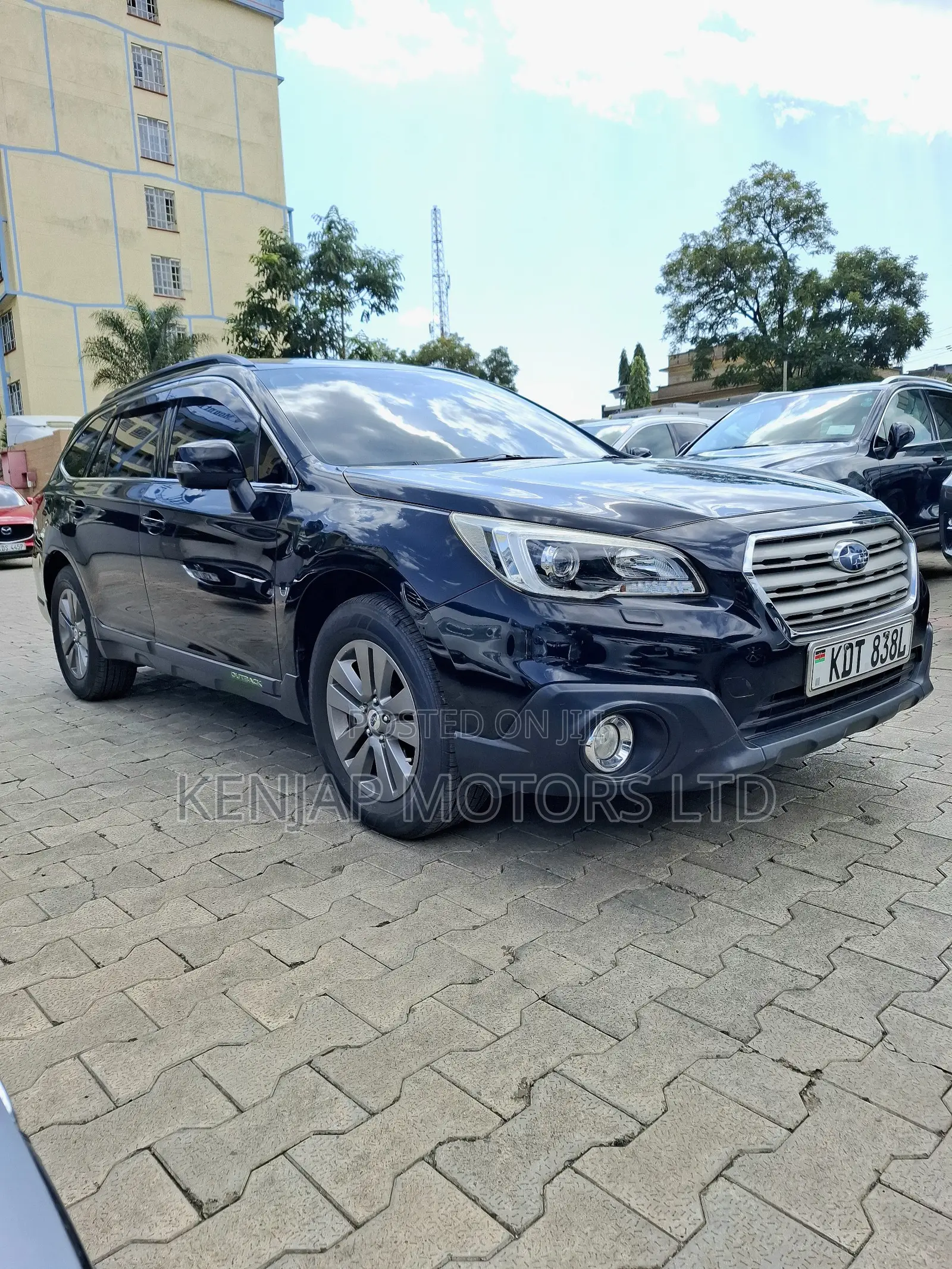 Subaru Outback 2017 Black
