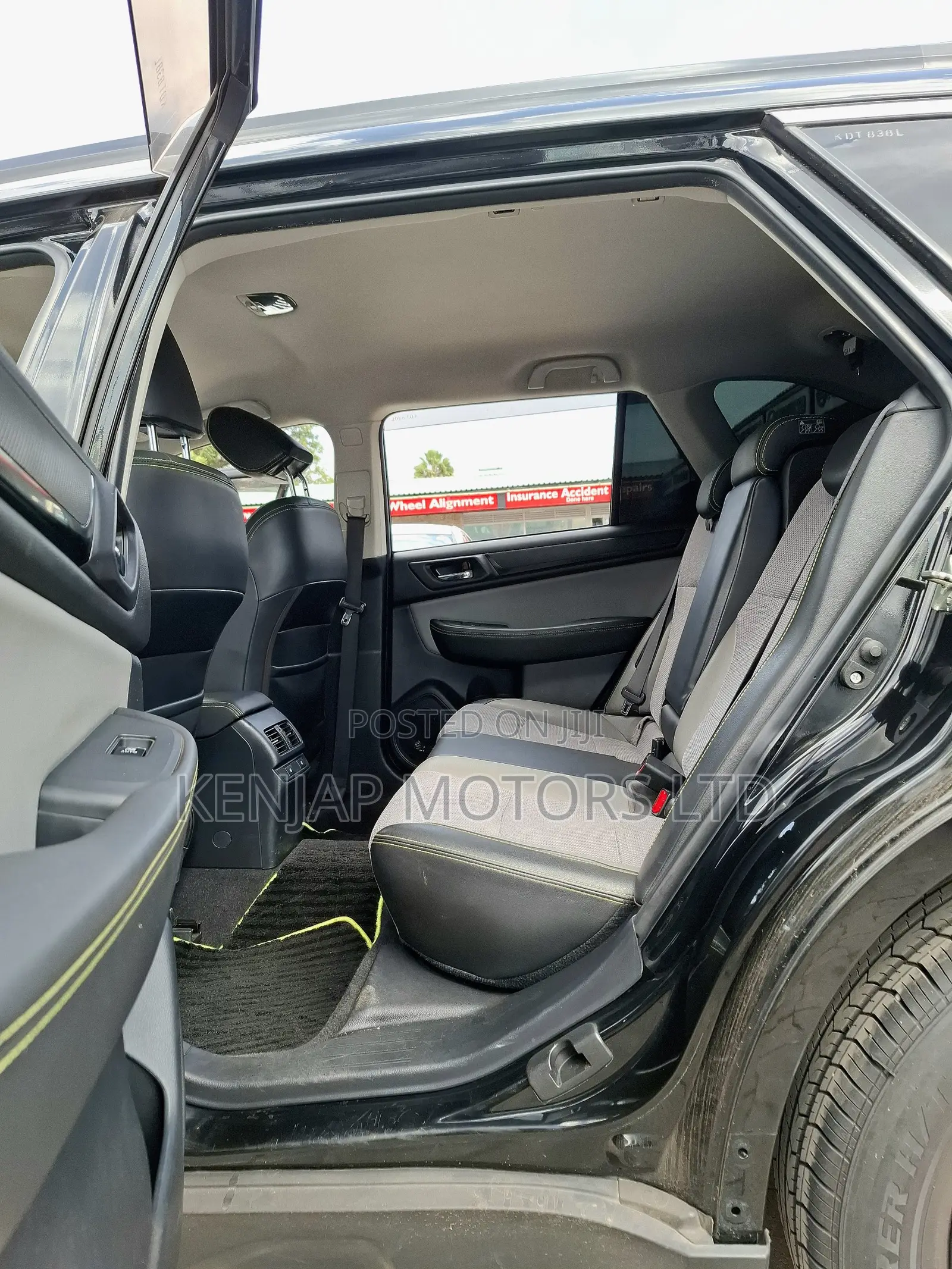 Subaru Outback 2017 Black