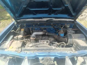 Nissan Hardbody 2011 Blue