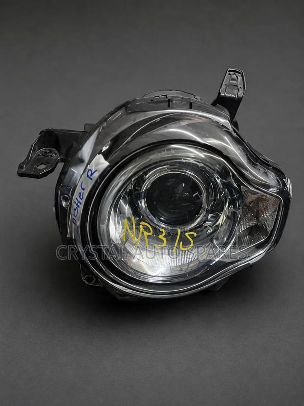 Suzuki Hustler Headlight - thumbnail 2