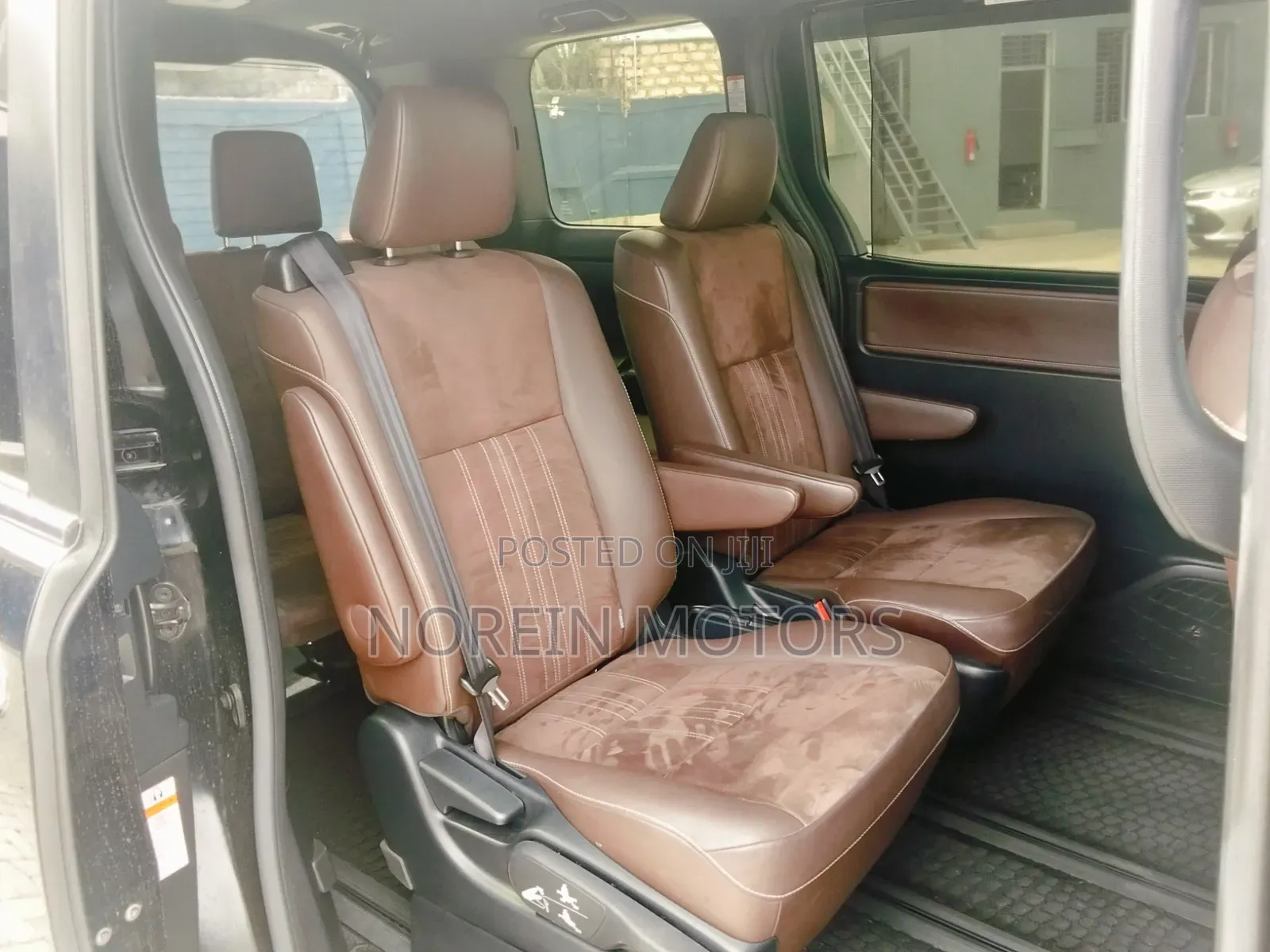Toyota Esquire 2019 Black