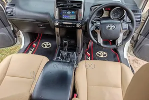Toyota Land Cruiser Prado 2011 White