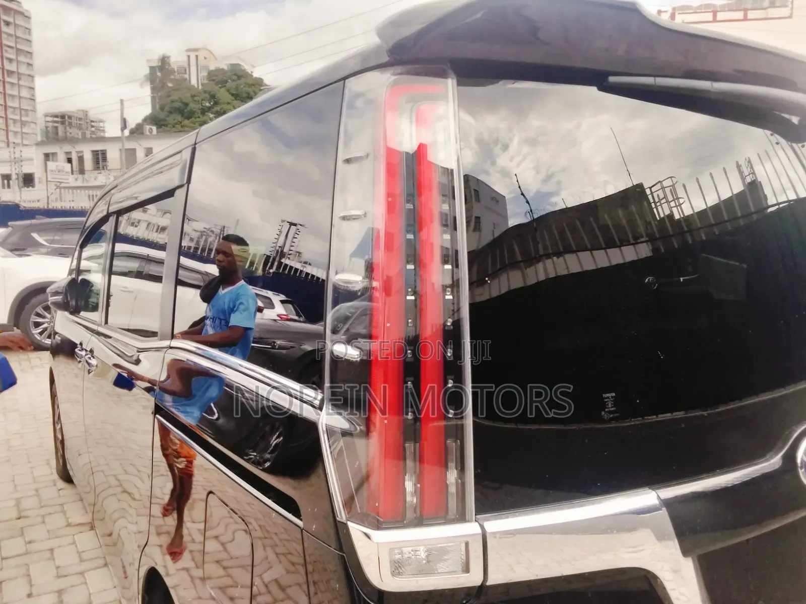 Toyota Esquire 2019 Black