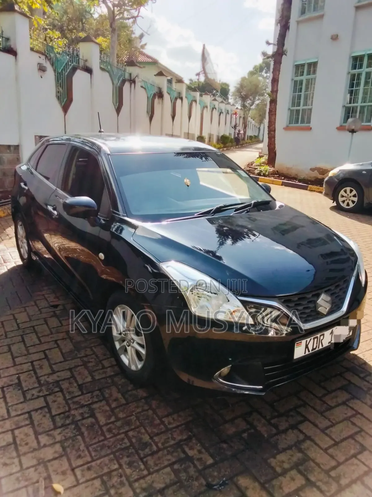 Suzuki Baleno 2016 Black