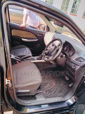 Suzuki Baleno 2016 Black