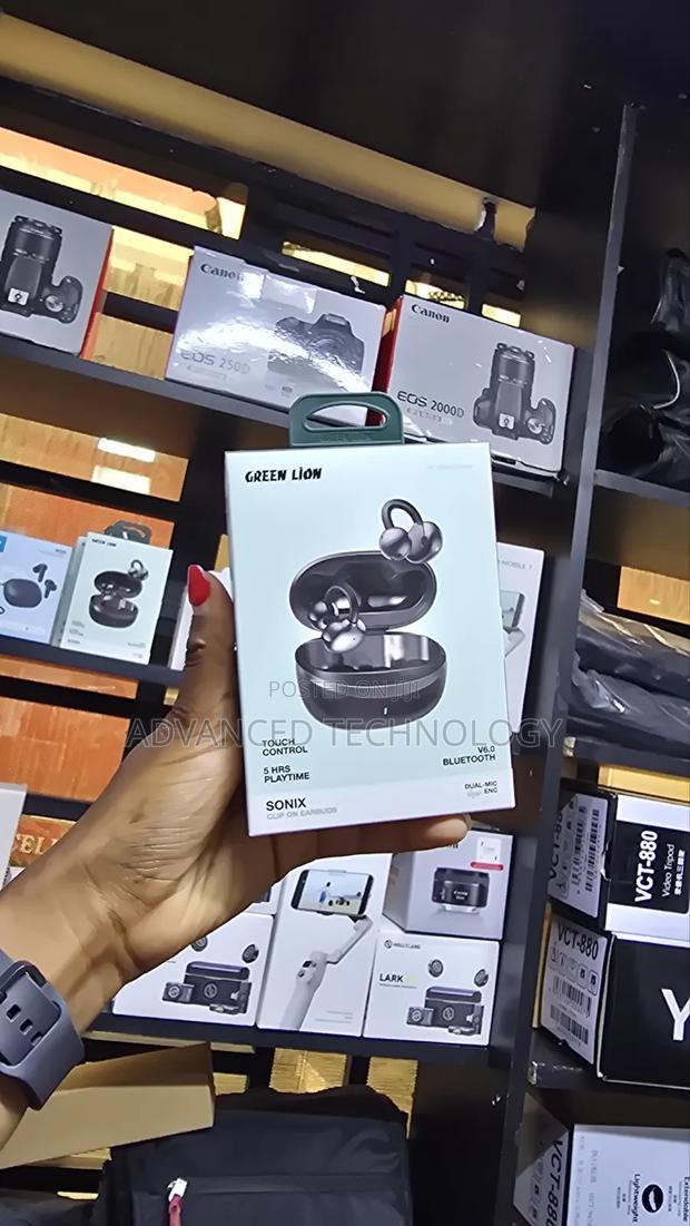 Green Lion Sonix Clip on Earbuds - thumbnail 4