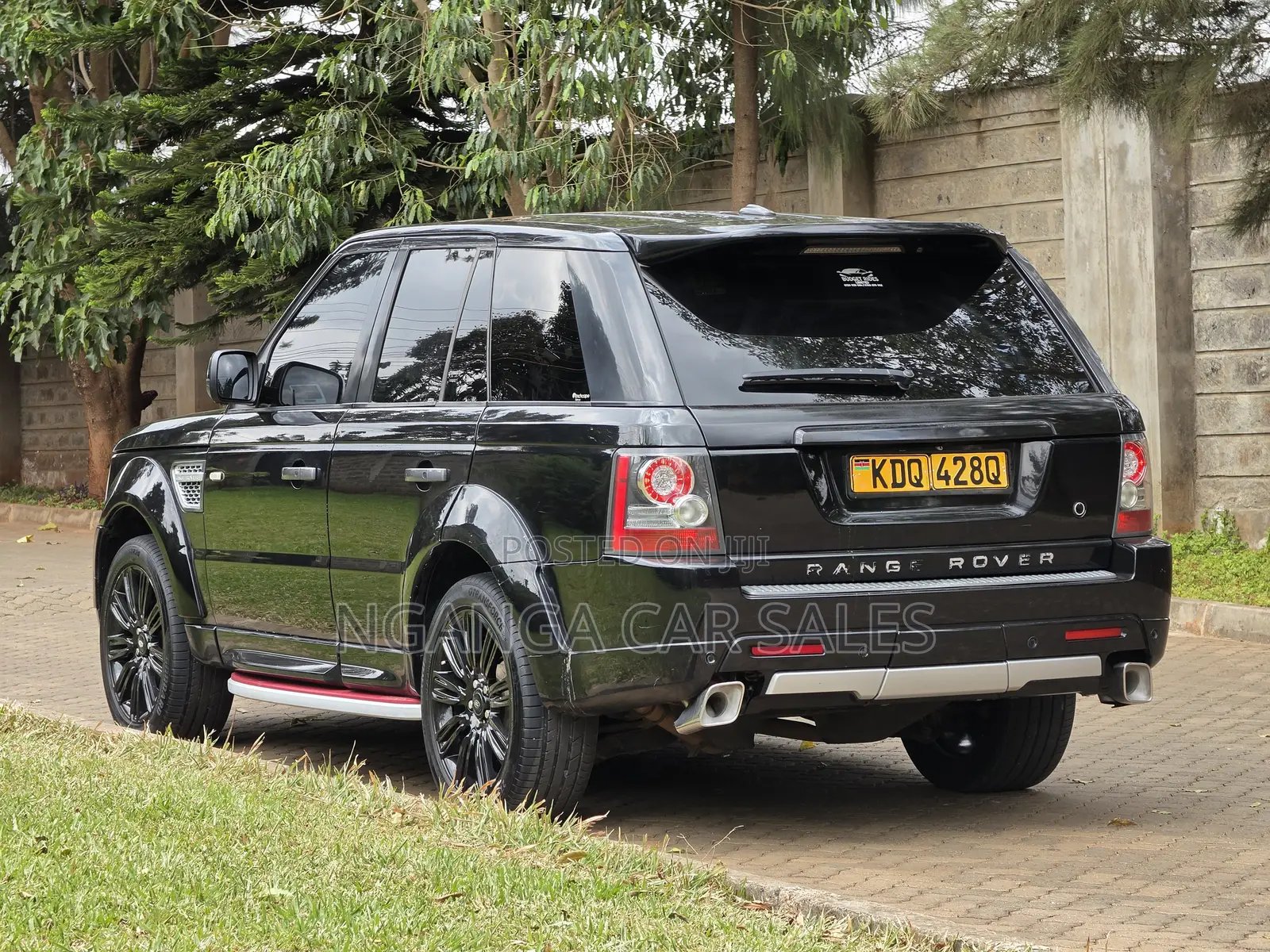 Land Rover Range Rover Sport 2011 Black