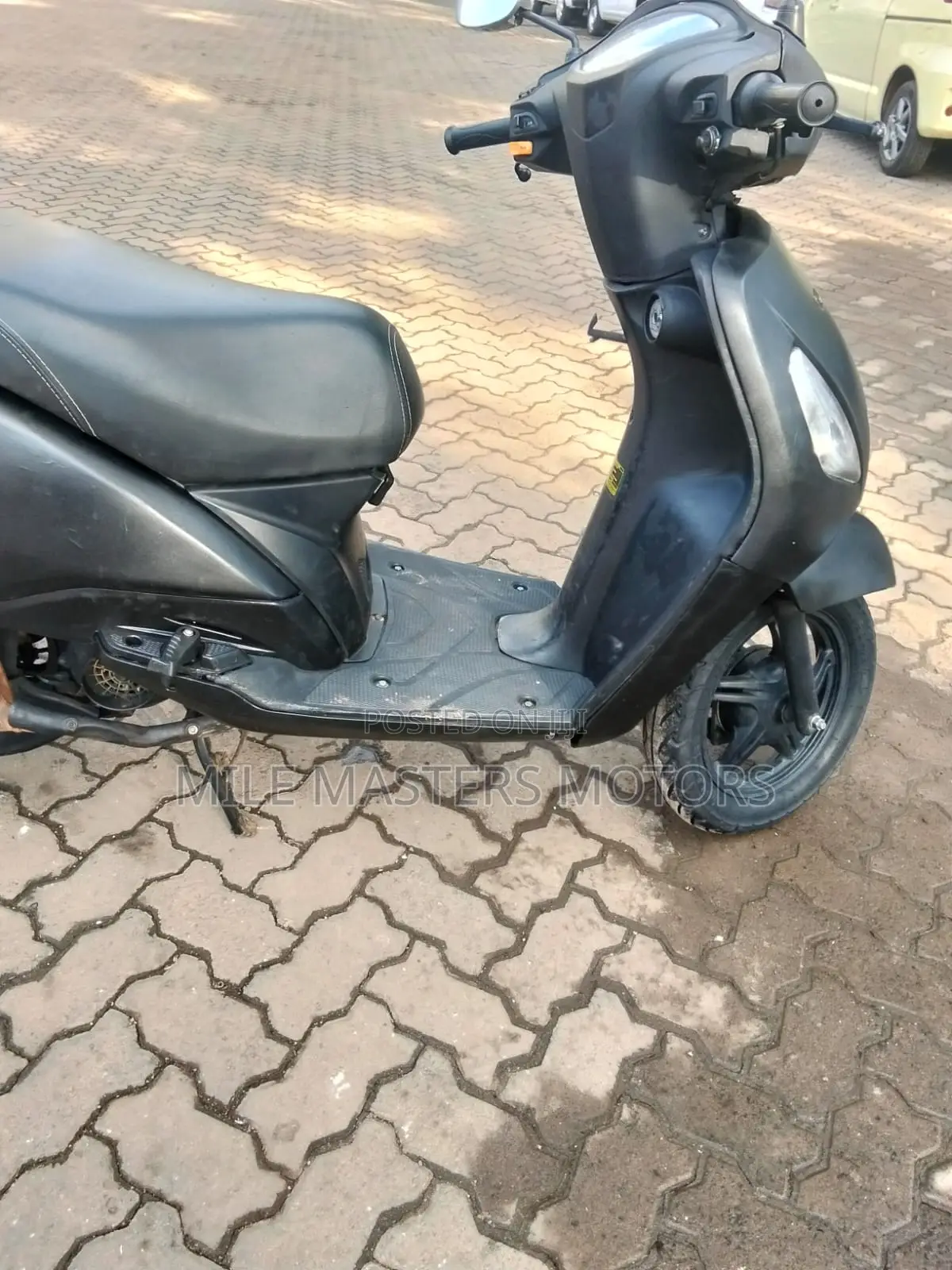 TVS XL 100 2018 Black