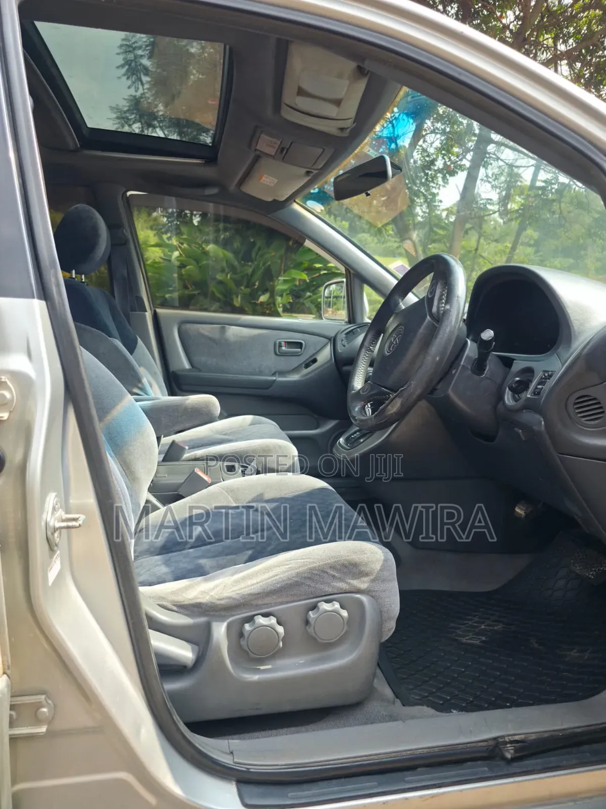 Toyota Harrier 2001 Silver