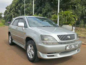 Toyota Harrier 2001 Silver