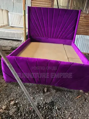 4x6 Purple Chester Bed With Tufted Headboard