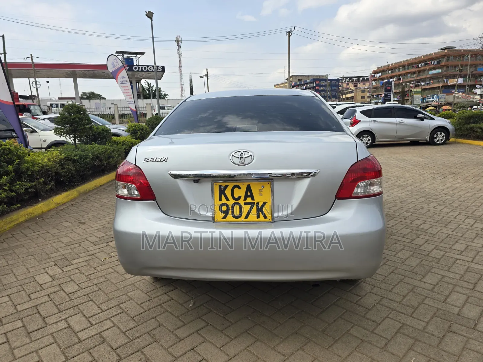 Toyota Belta 2009 Silver