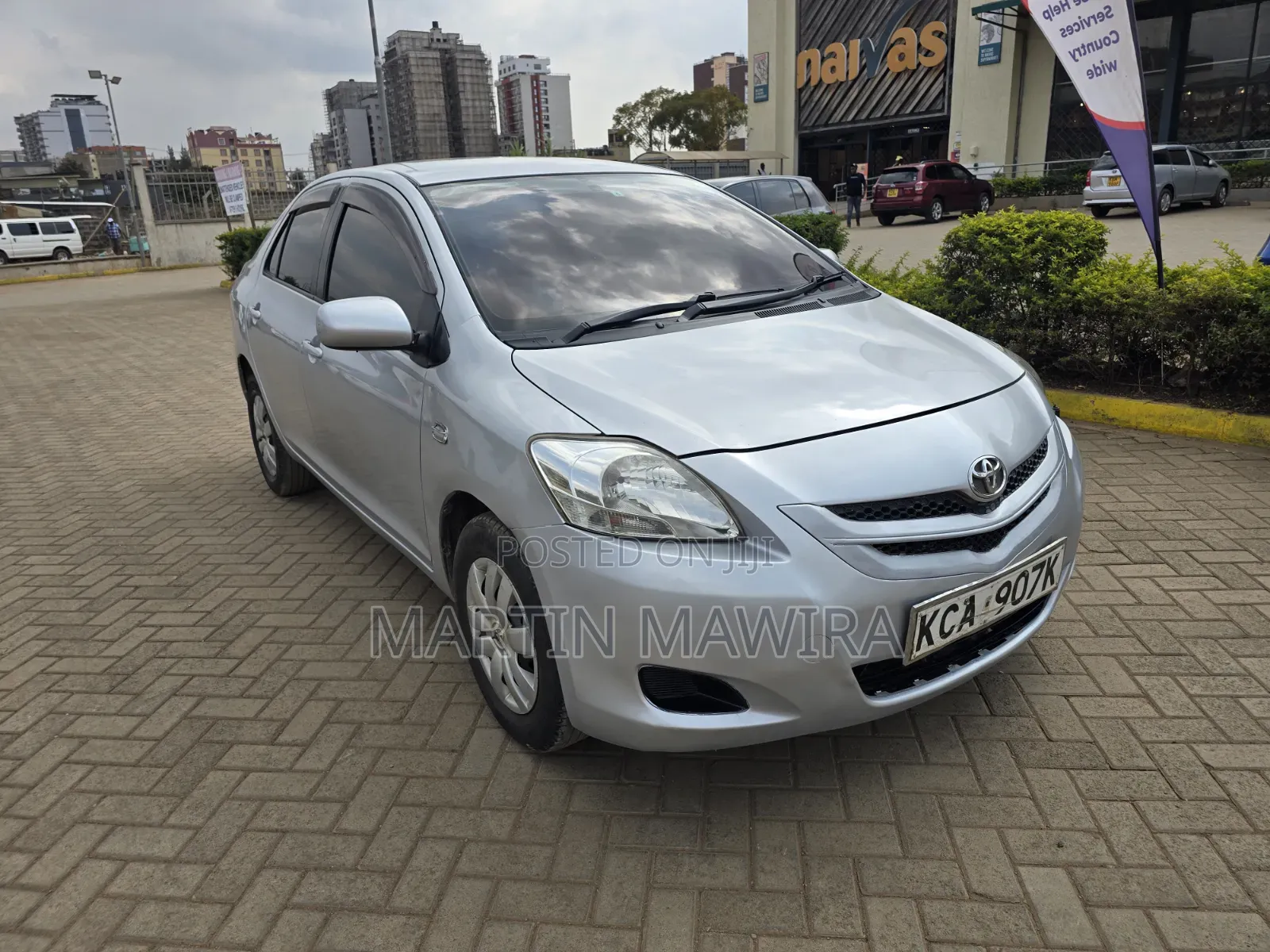 Toyota Belta 2009 Silver