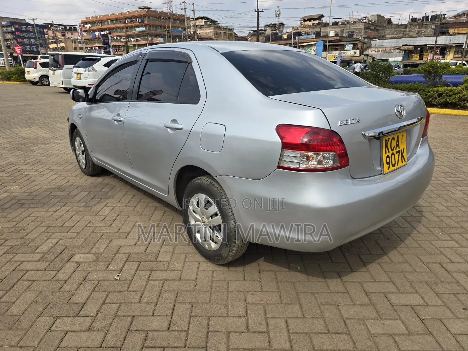 Toyota Belta 2009 Silver