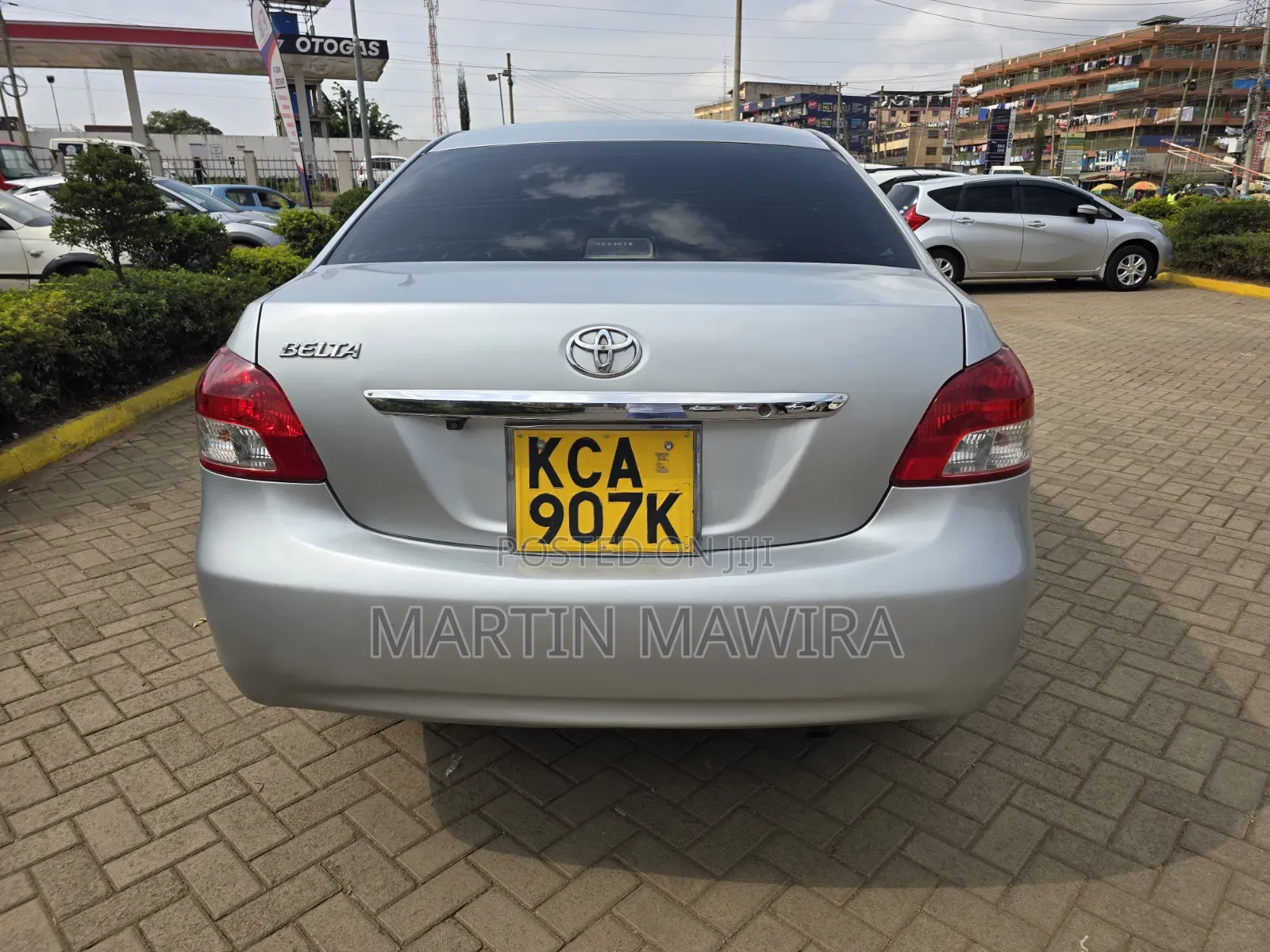 Toyota Belta 2009 Silver