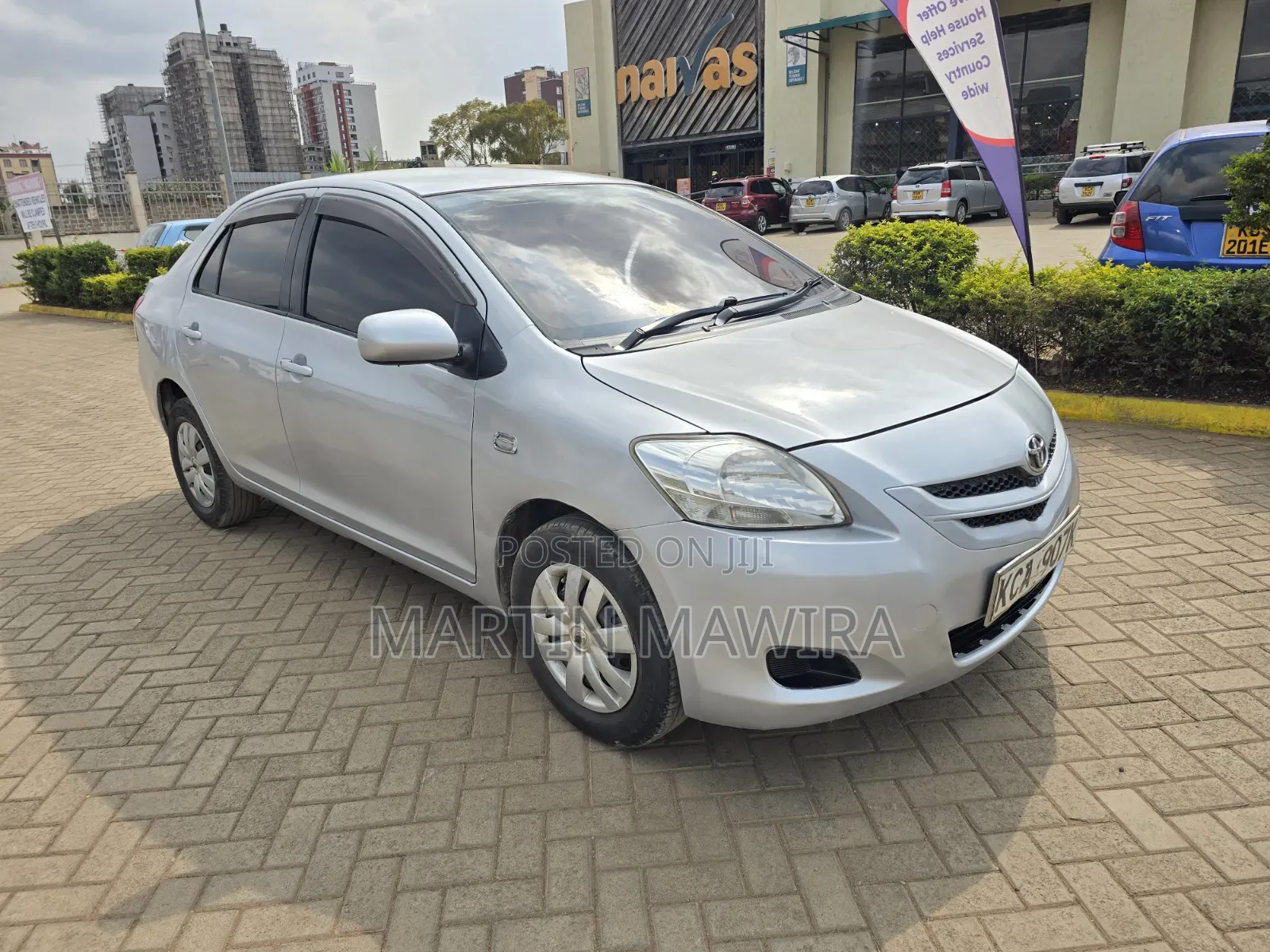 Toyota Belta 2009 Silver