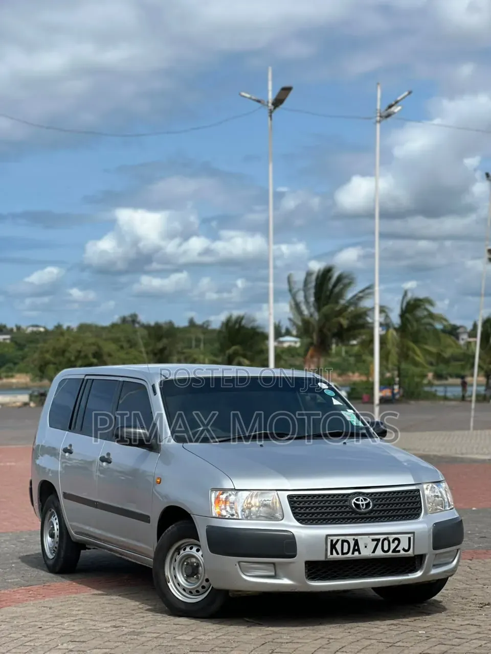 Toyota Succeed 2013 Silver