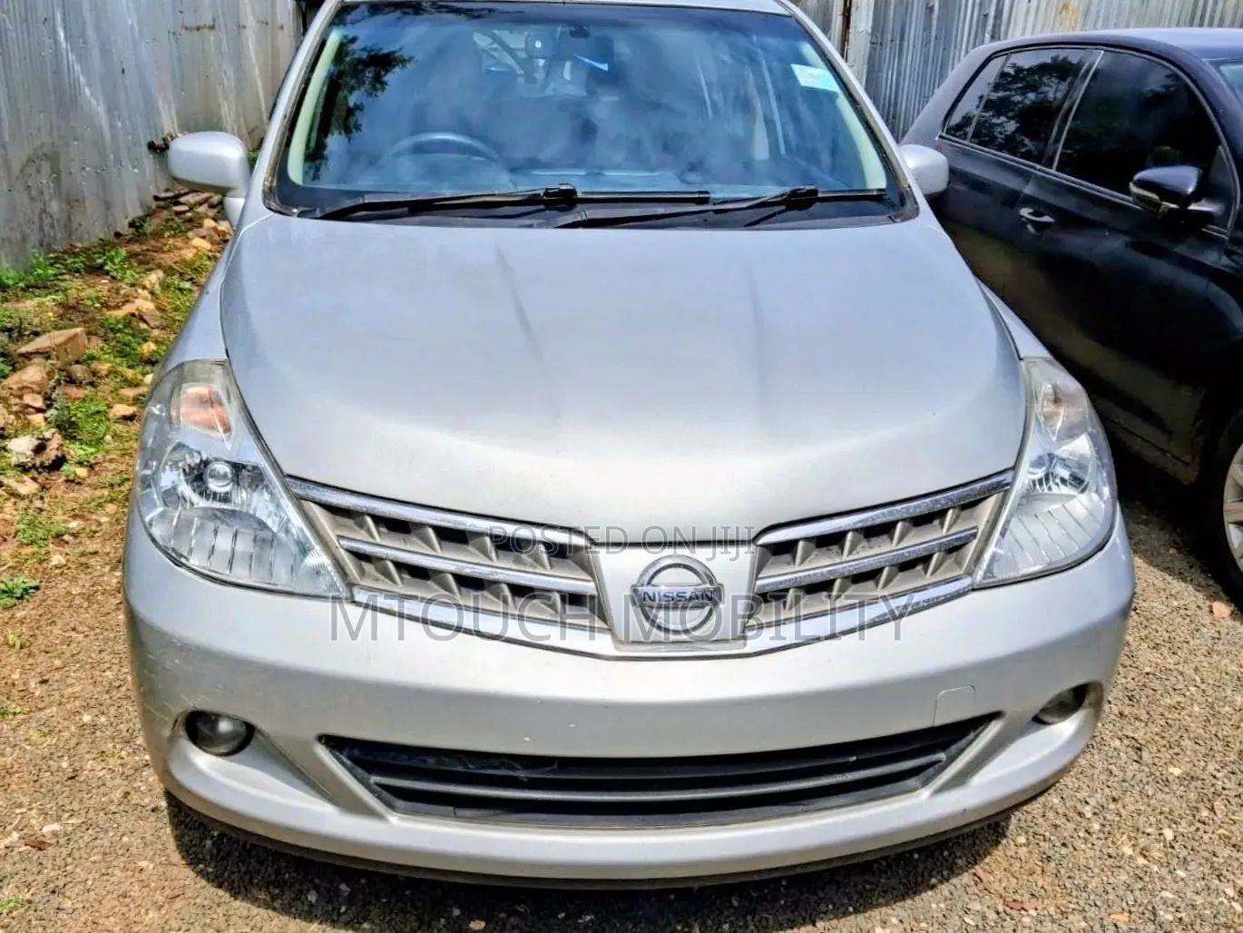 Nissan Tiida 2008 Silver