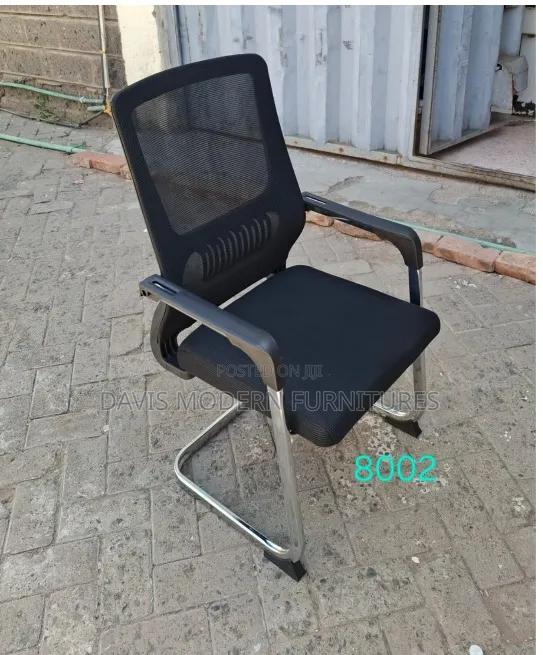 Black Mesh Office Chair - main view