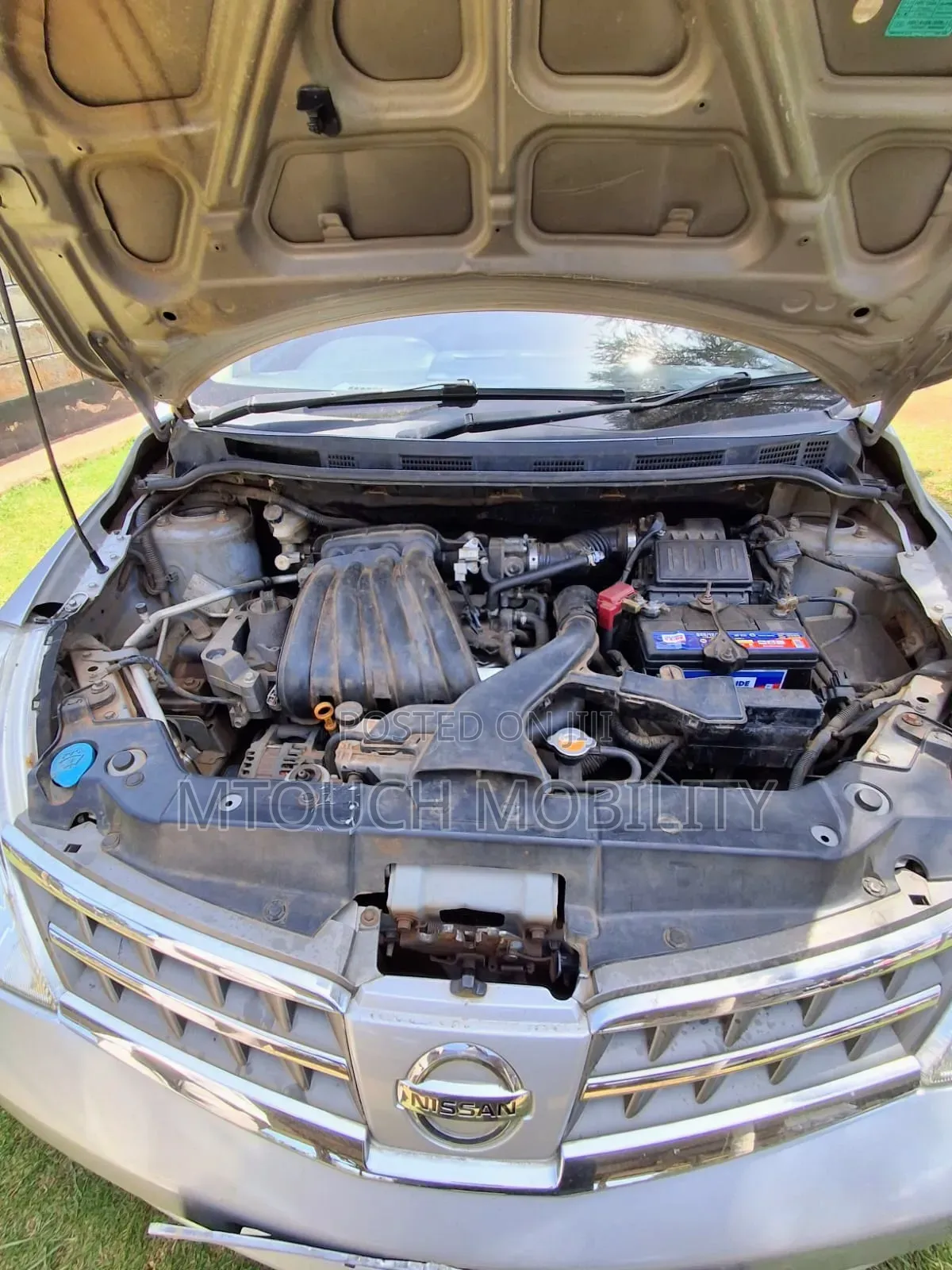 Nissan Tiida 2008 Silver