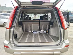 Nissan X-Trail 2000 Gray