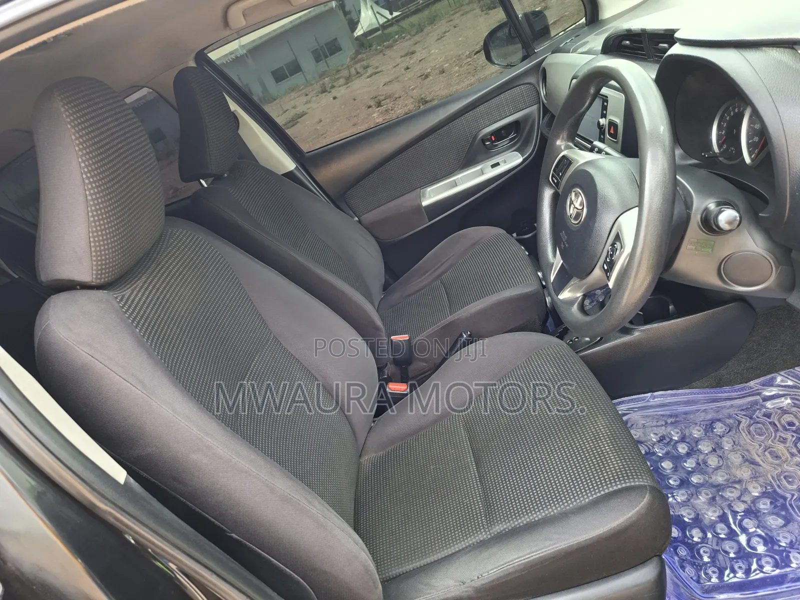Toyota Vitz 2014 Black