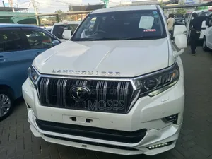 Toyota Land Cruiser Prado 2020 White