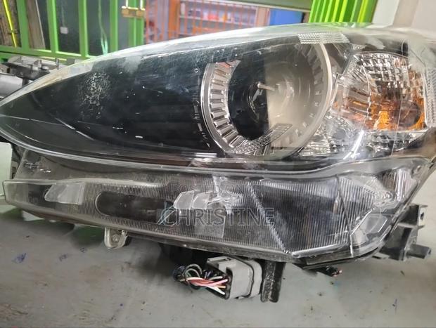 Mazda Demio Headlight Db Xenon - thumbnail 3