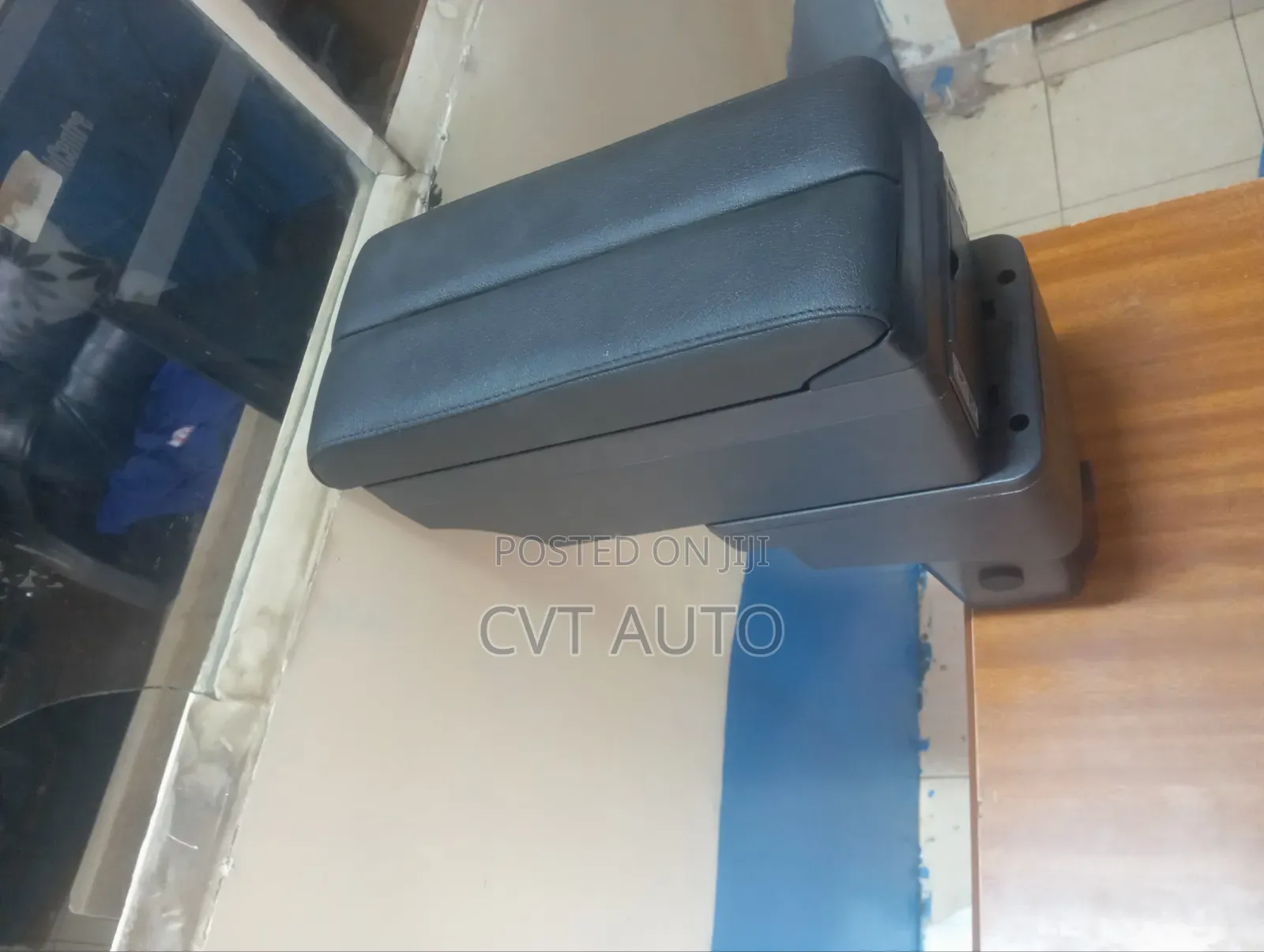Universal Arm Rest