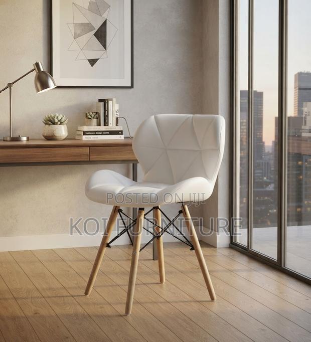 Dining Chairs; Modern New Eames Leather Padded Dining Chairs - thumbnail 4