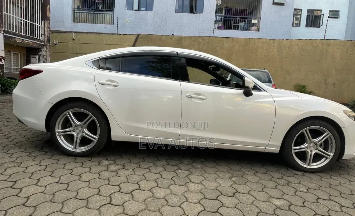 Mazda Atenza 2018 White