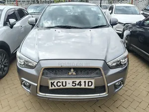 Mitsubishi RVR 2.0 2012 Gray