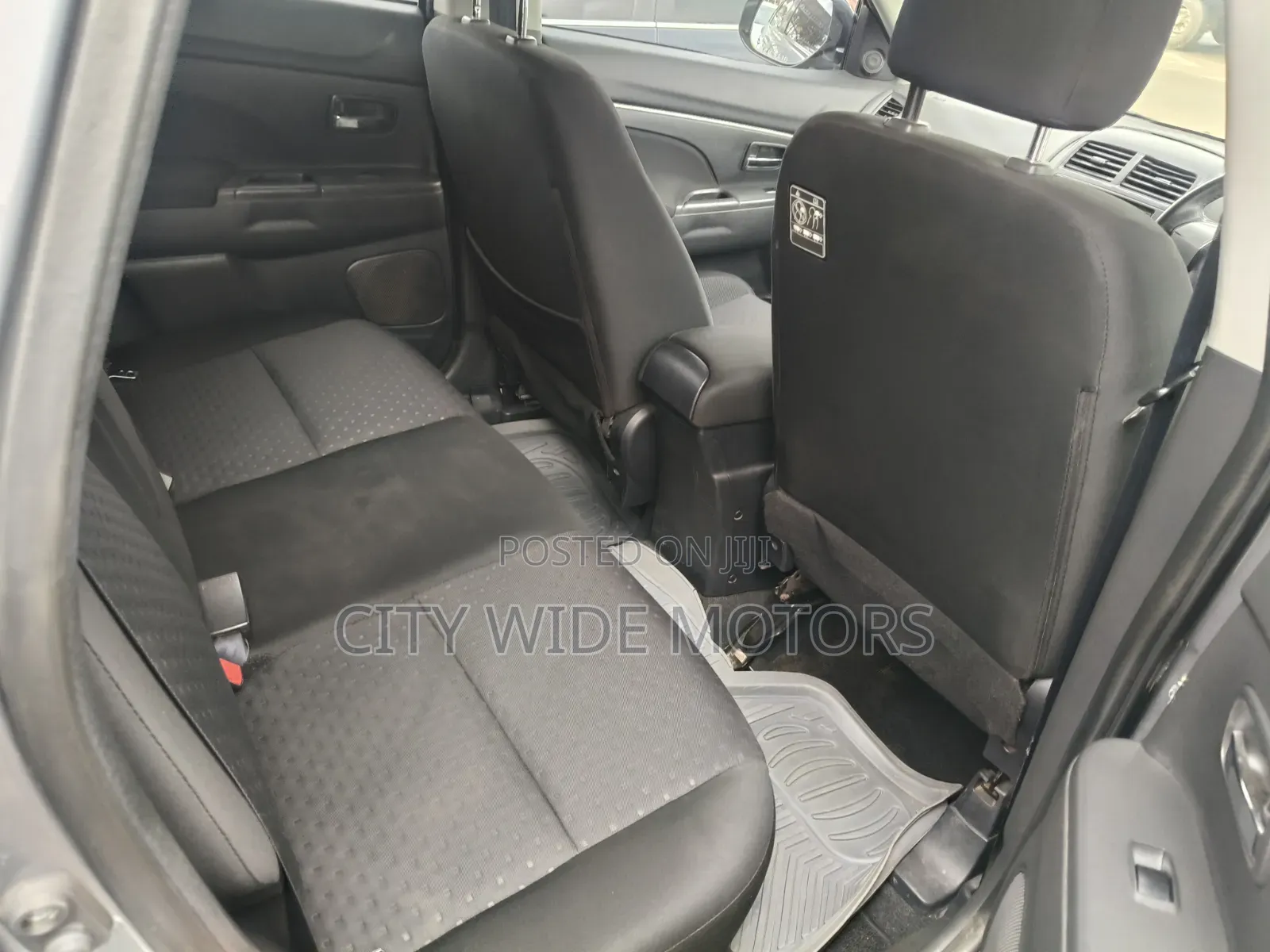 Mitsubishi RVR 2.0 2012 Gray