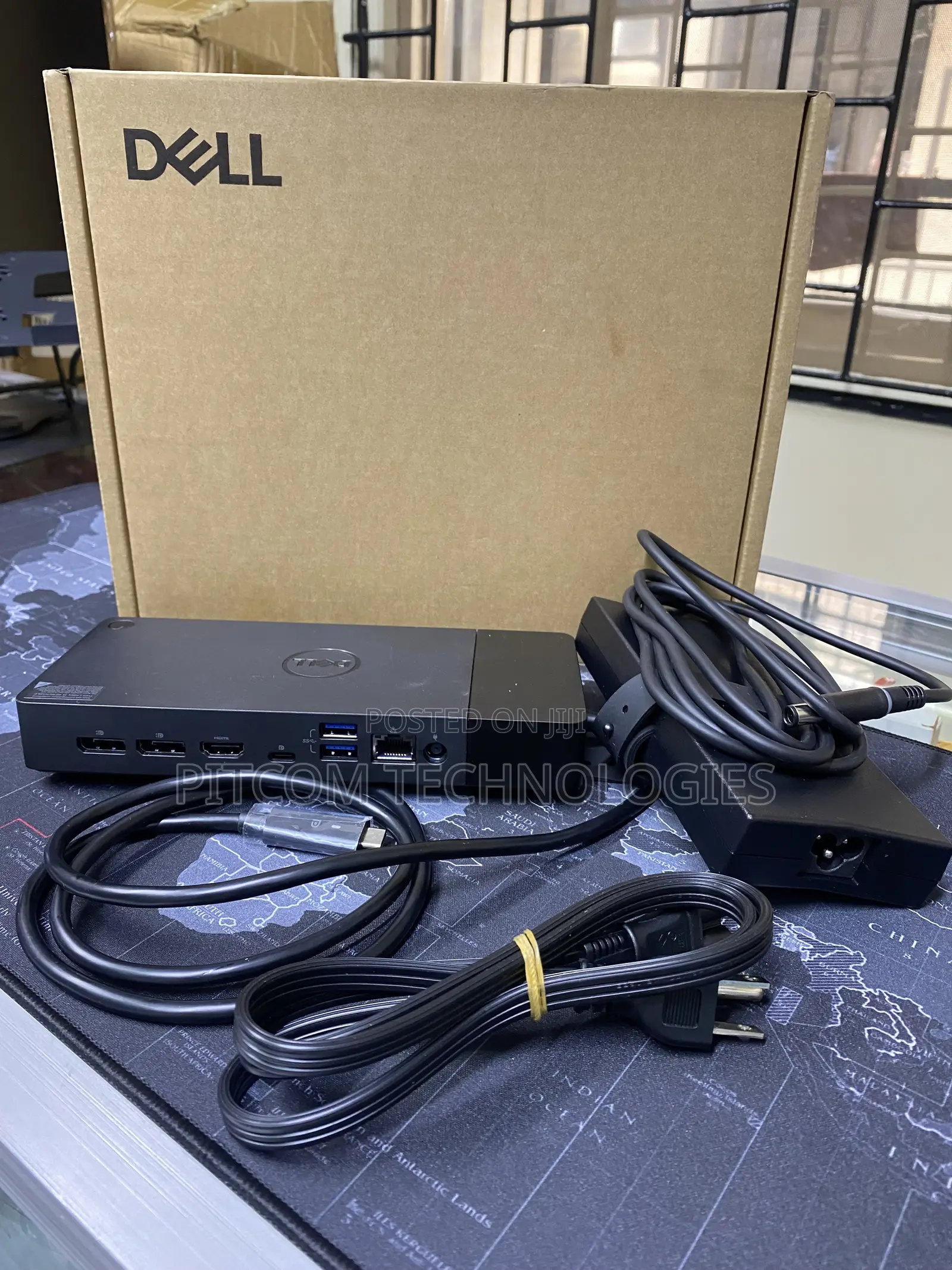 New Dell Docking Station Wd19s